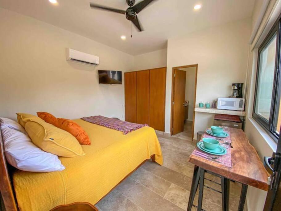 Suit Next To The Common Top Roof Exclusive Building Kingsize Bed 2 Super Pools, Gym, Grill 图卢姆 外观 照片