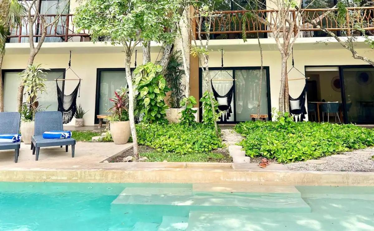 Suit Next To The Common Top Roof Exclusive Building Kingsize Bed 2 Super Pools, Gym, Grill 图卢姆 外观 照片