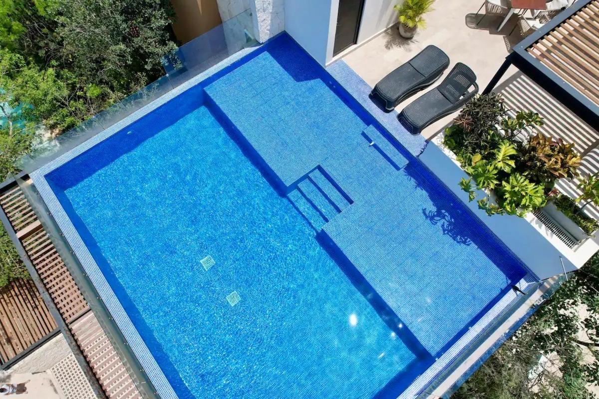 Suit Next To The Common Top Roof Exclusive Building Kingsize Bed 2 Super Pools, Gym, Grill 图卢姆 外观 照片